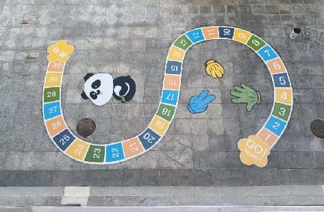 剑阁地面游戏彩绘