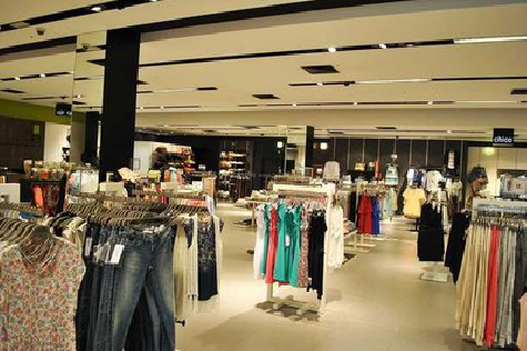 剑阁商场里的店面怎么装修？